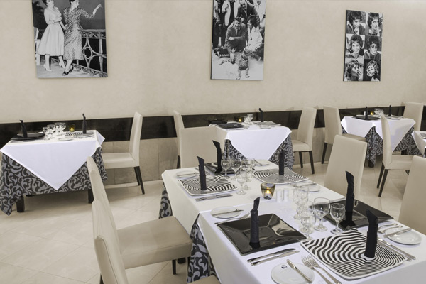 Restaurant - Grand Sirenis Mayan Beach Hotel and Spa - All-Inclusive